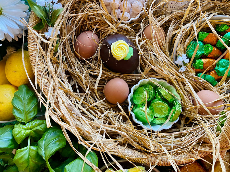 Go Natural This Easter: A Better Way to Decorate Your Baskets