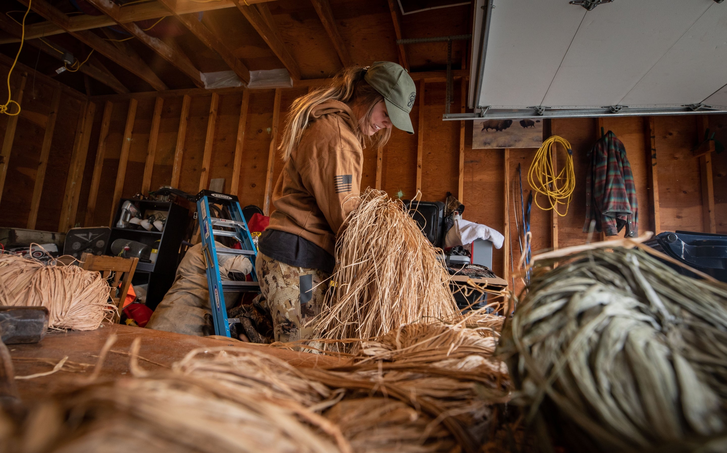 Natural vs Synthetic Raffia for Duck Blinds: What the Ducks Actually See